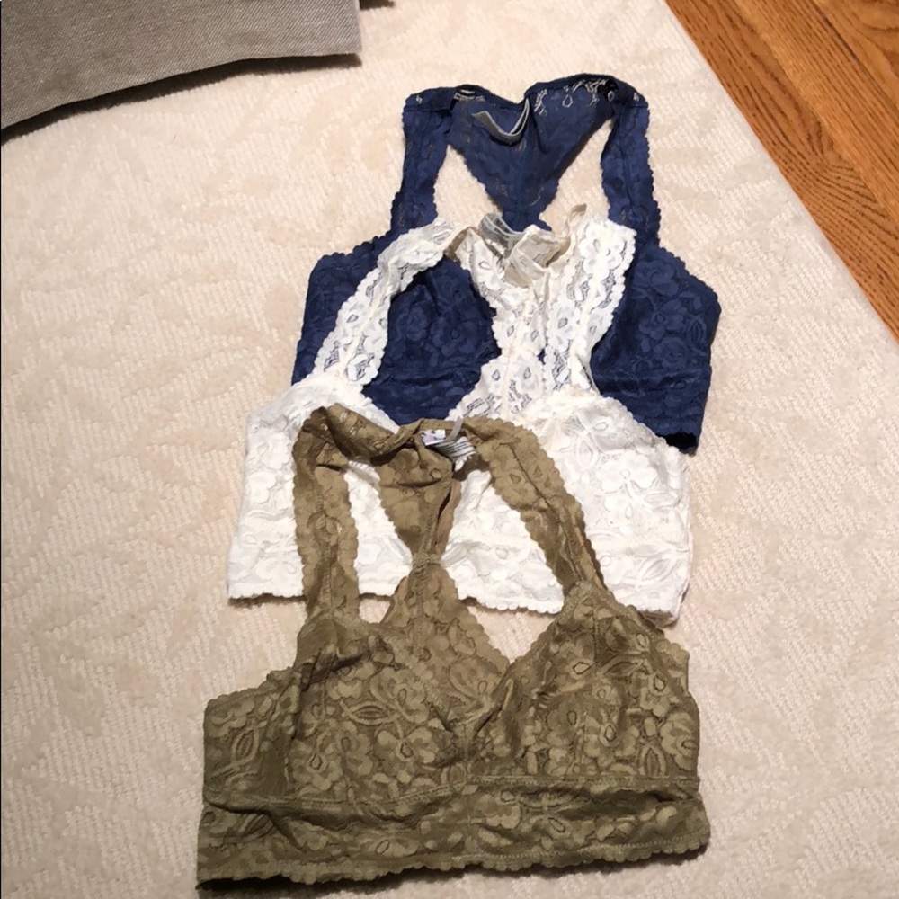 Sold! Free people razor back Bandos
